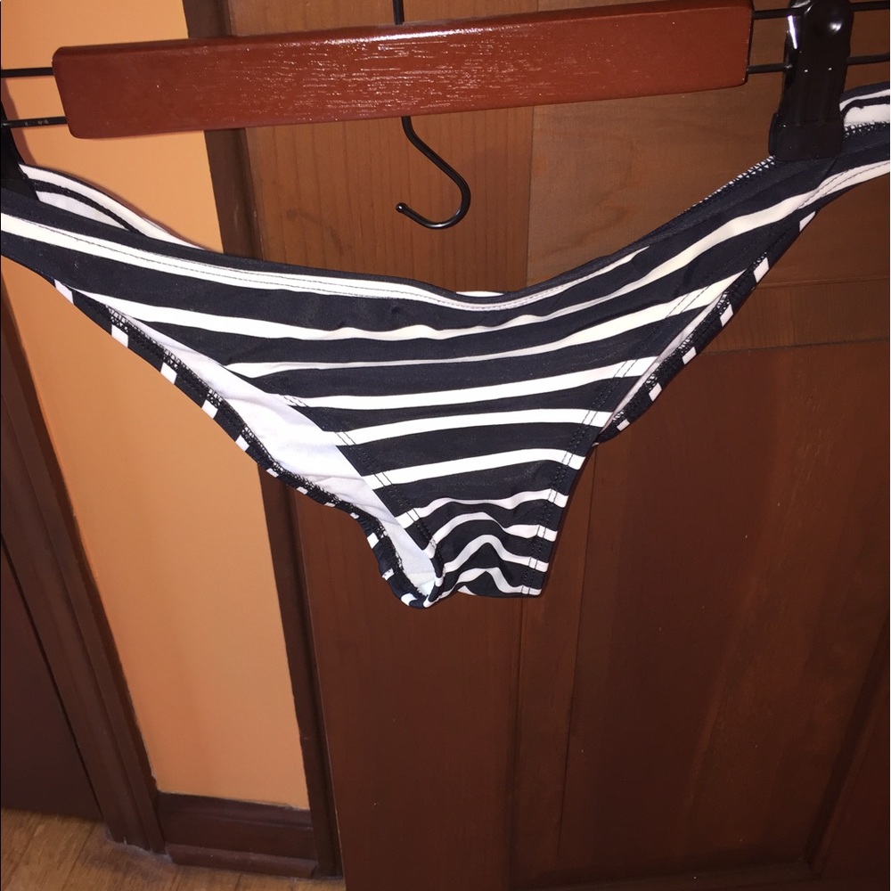 Pacsun (kirra)  semi cheeky bathing suit bottoms