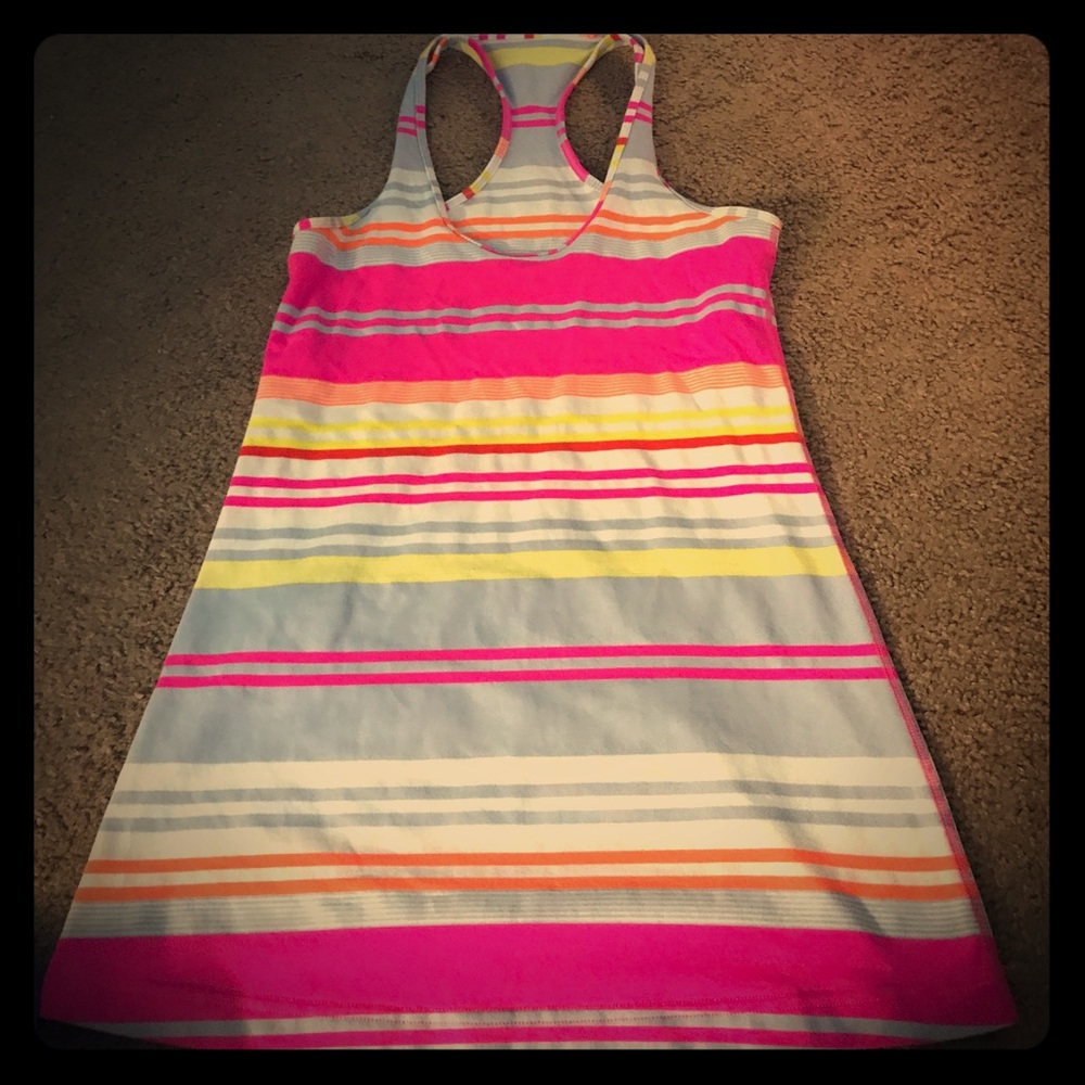 Lulemon crb size 6 like new