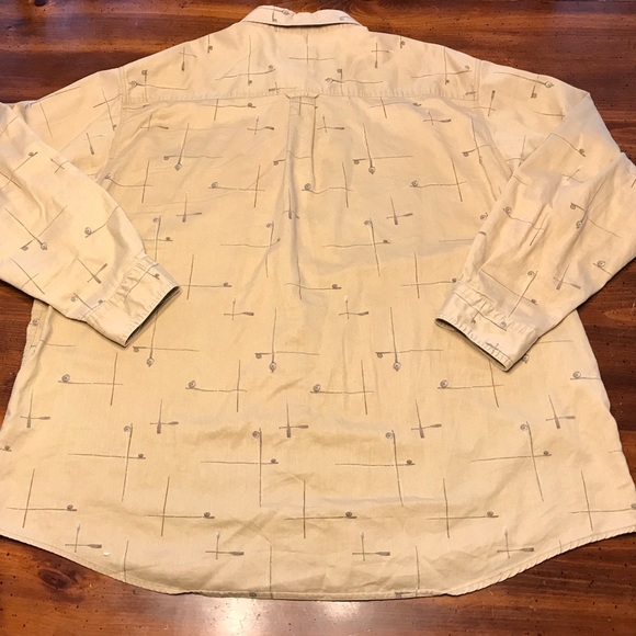 Vintage Woolrich Men's Button Down - Picture 5 of 7