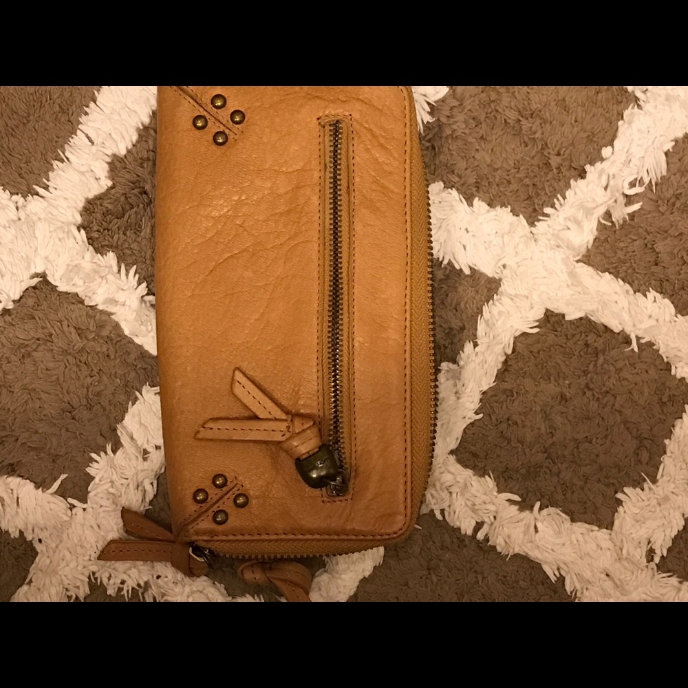 Lucky Brand wallet