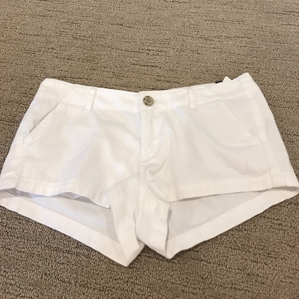 NWT White Hollister Shorts