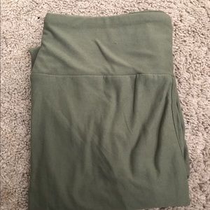 Lularoe OS GREEN LEGGINGS!!!