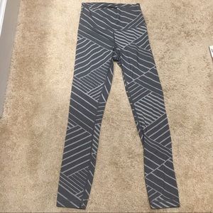 Lululemon leggings size 4