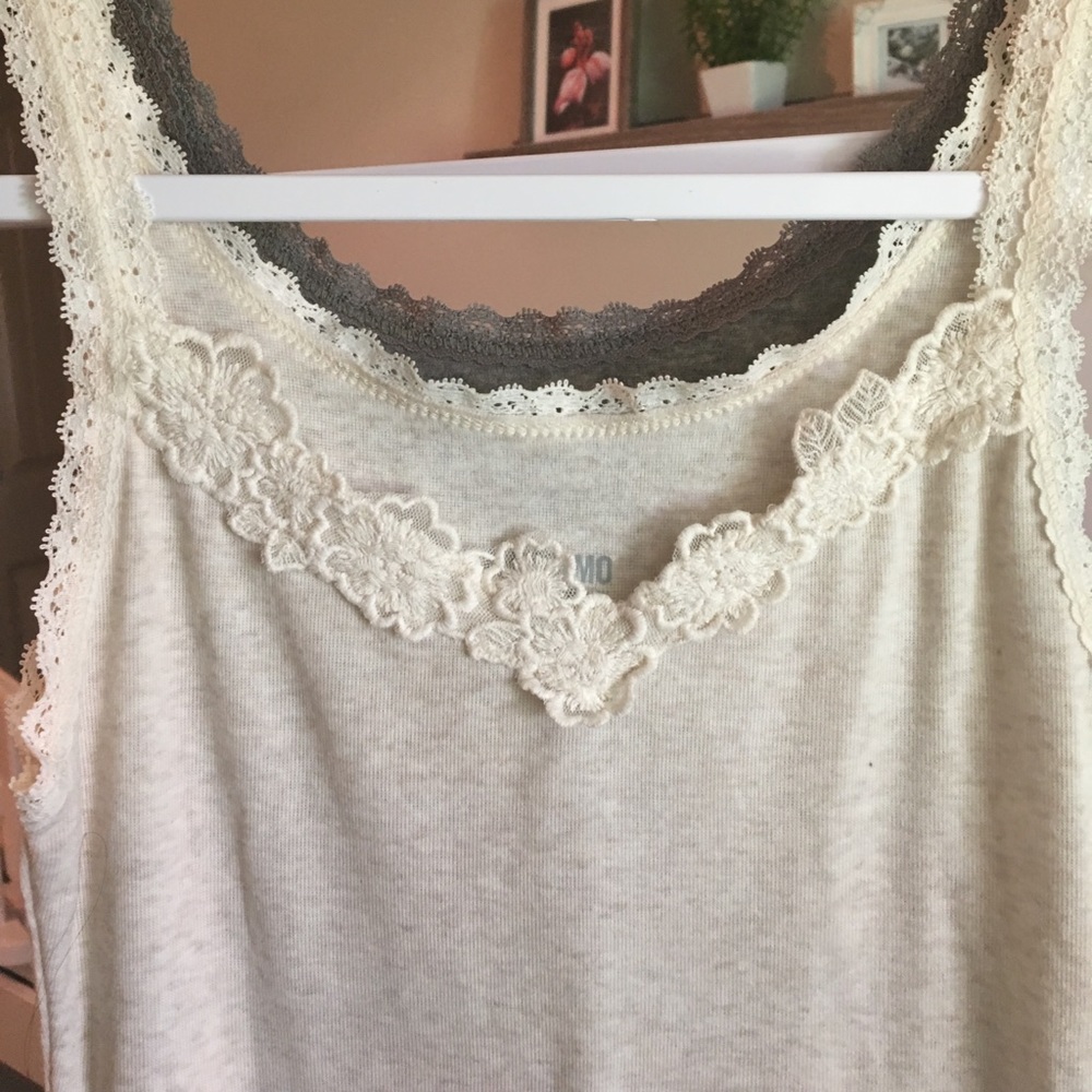 Two Camis - Picture 5 of 8