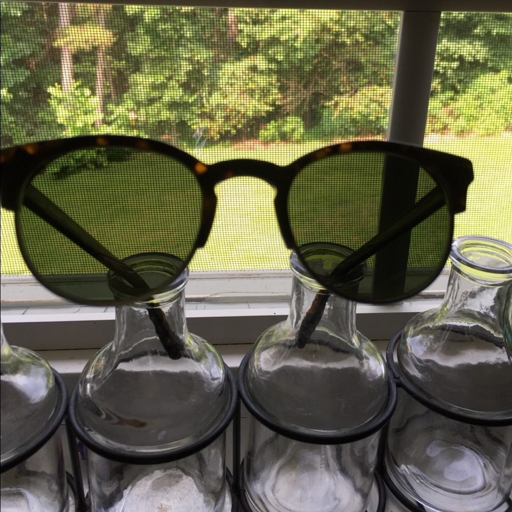 Warby Parker Ripley style sunglasses