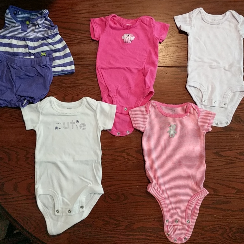 Carter's 3 month Onsie Girl Lot
