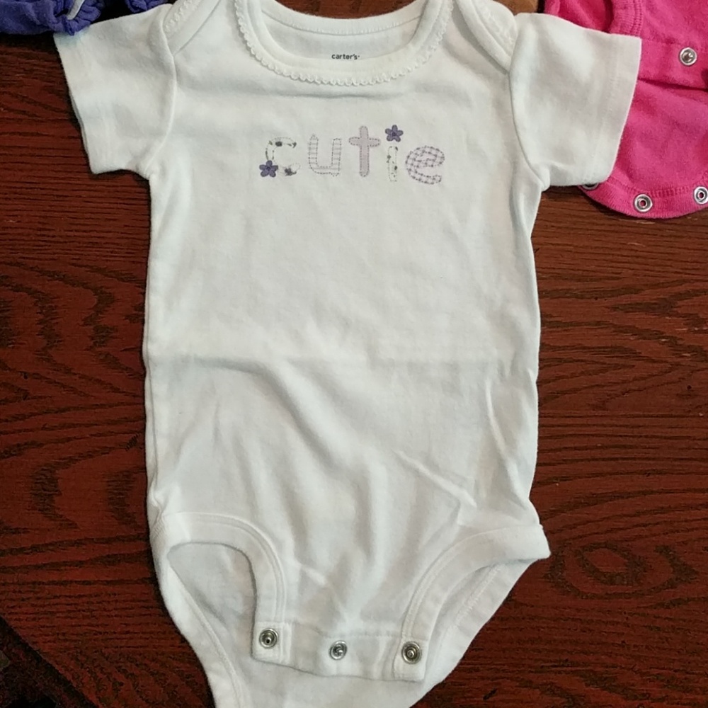 Carter's 3 month Onsie Girl Lot - Picture 3 of 7