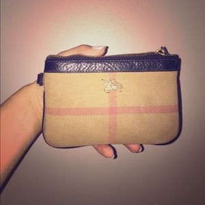 Vintage Burberry coin wallet