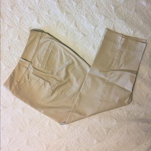 Loft Khaki Julie Cropped Pants, size 4 NWOT