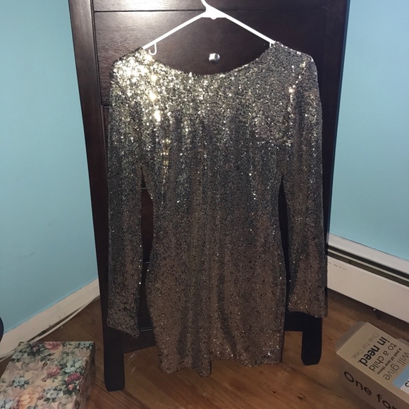 ✨Brand New ✨ - Picture 2 of 4