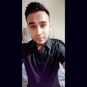 Meet your Posher, Romil