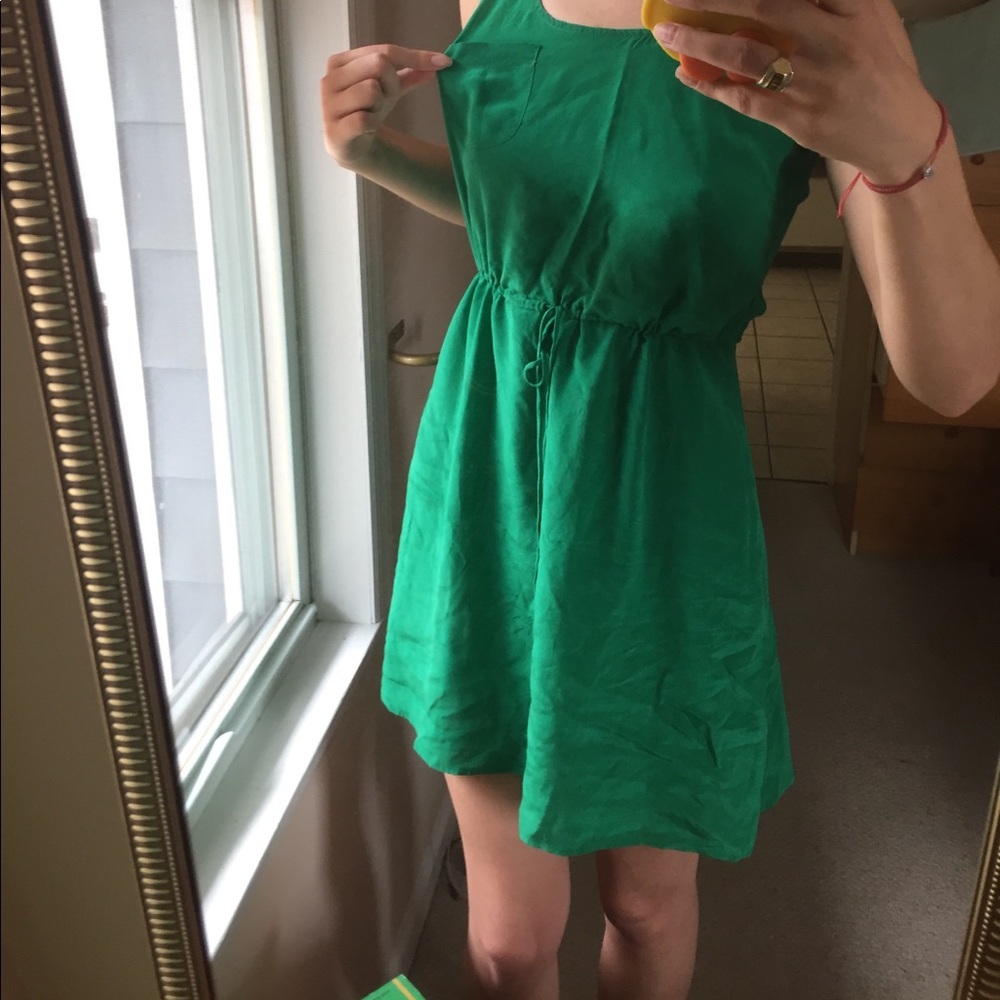 Dress - Picture 2 of 2