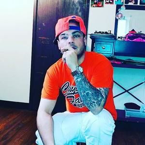 Meet your Posher, Seth