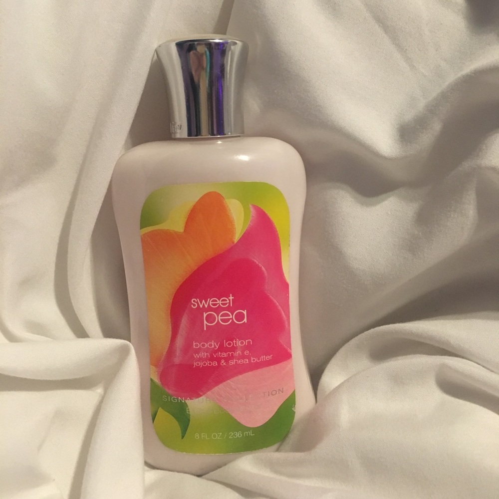 Bath &a body works lotion
