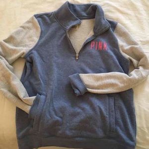 VS PINK sweatshirt with kangaroo pocket