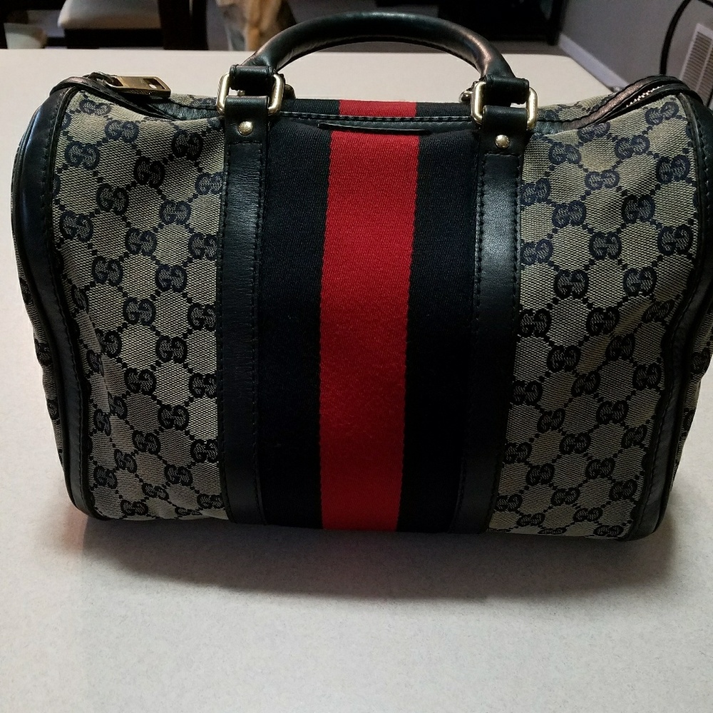 Authentic Gucci Boston bag