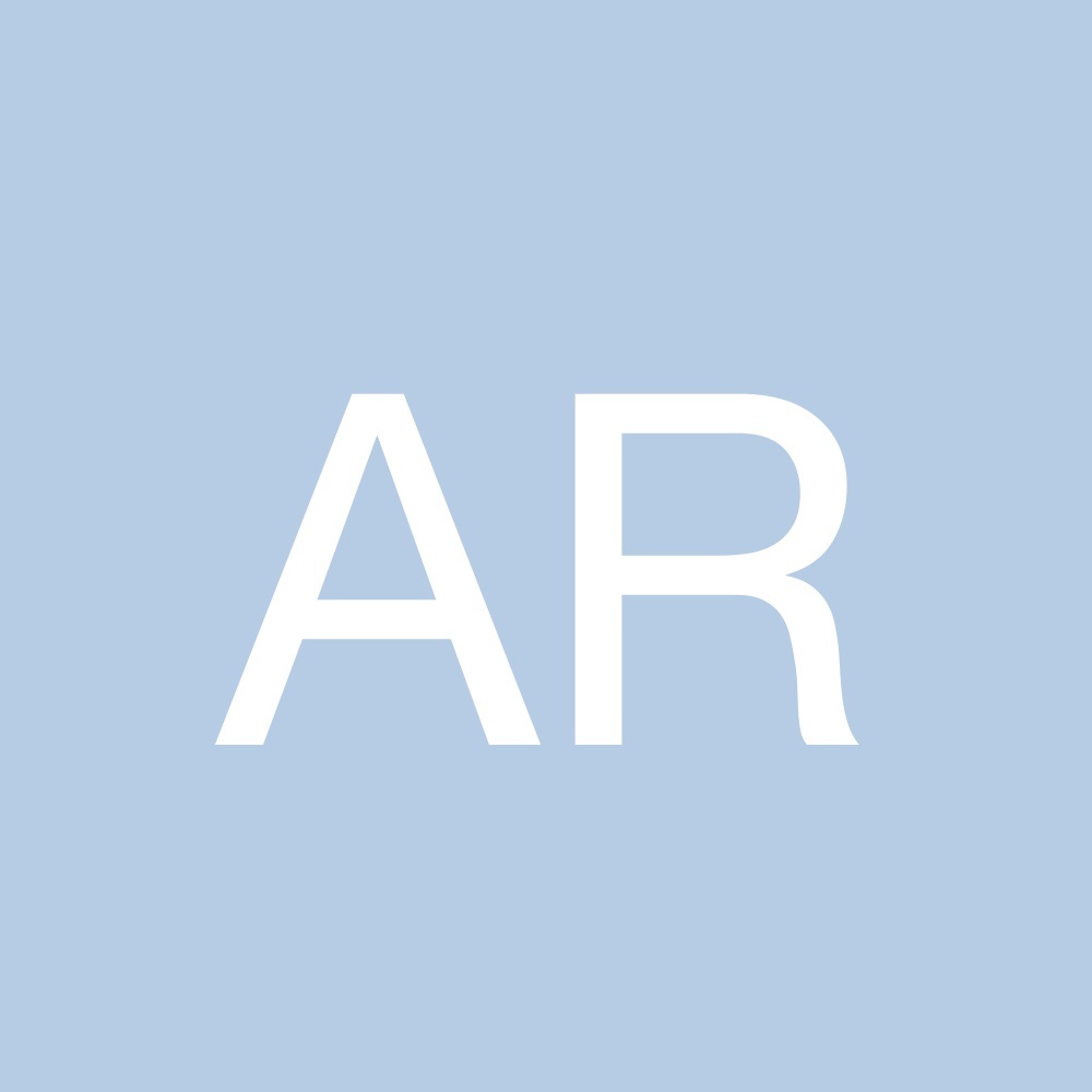 Meet your Posher, Abigail