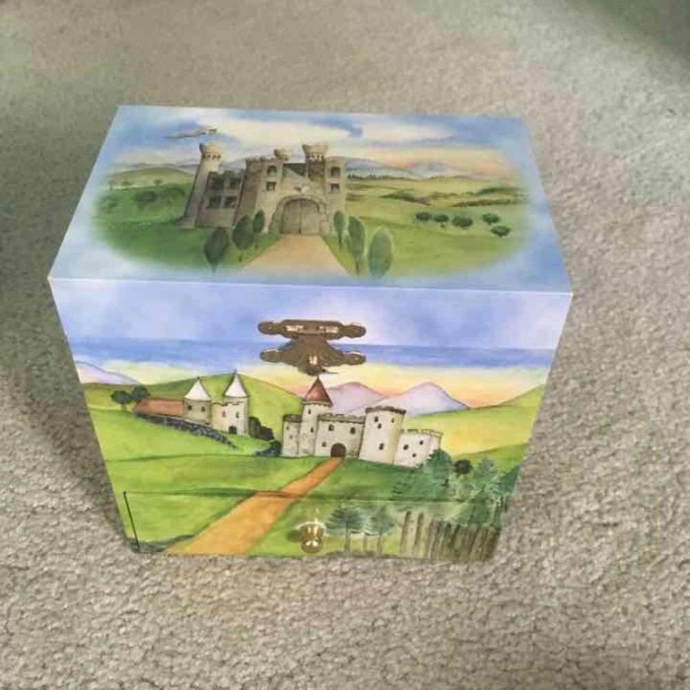 Castle Jewelry Box