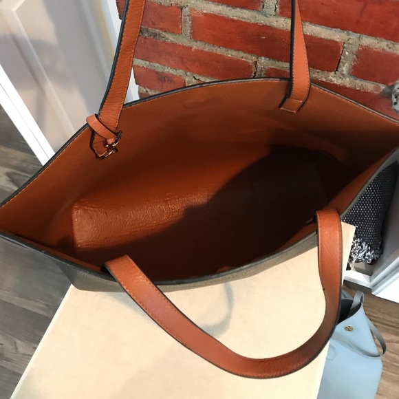 Reversible Tote - Picture 3 of 3