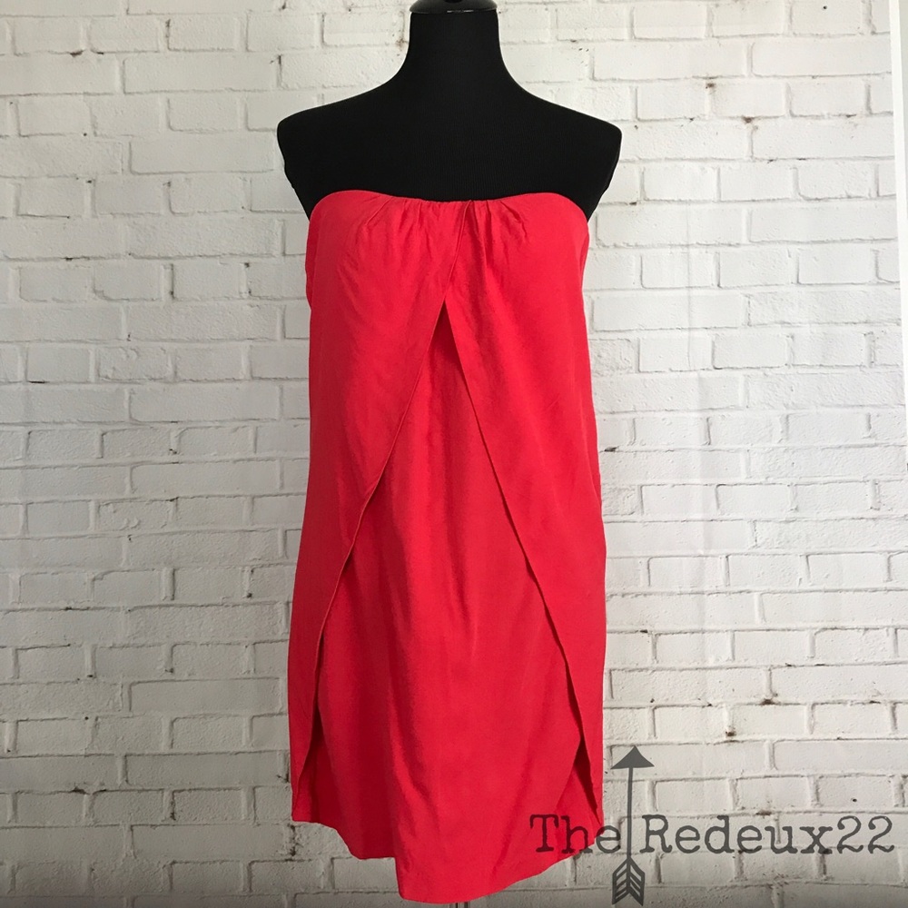 BB Dakota Tulip Strapless Dress