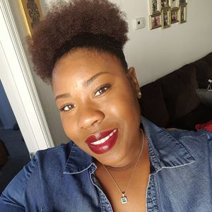 Meet your Posher, Candice