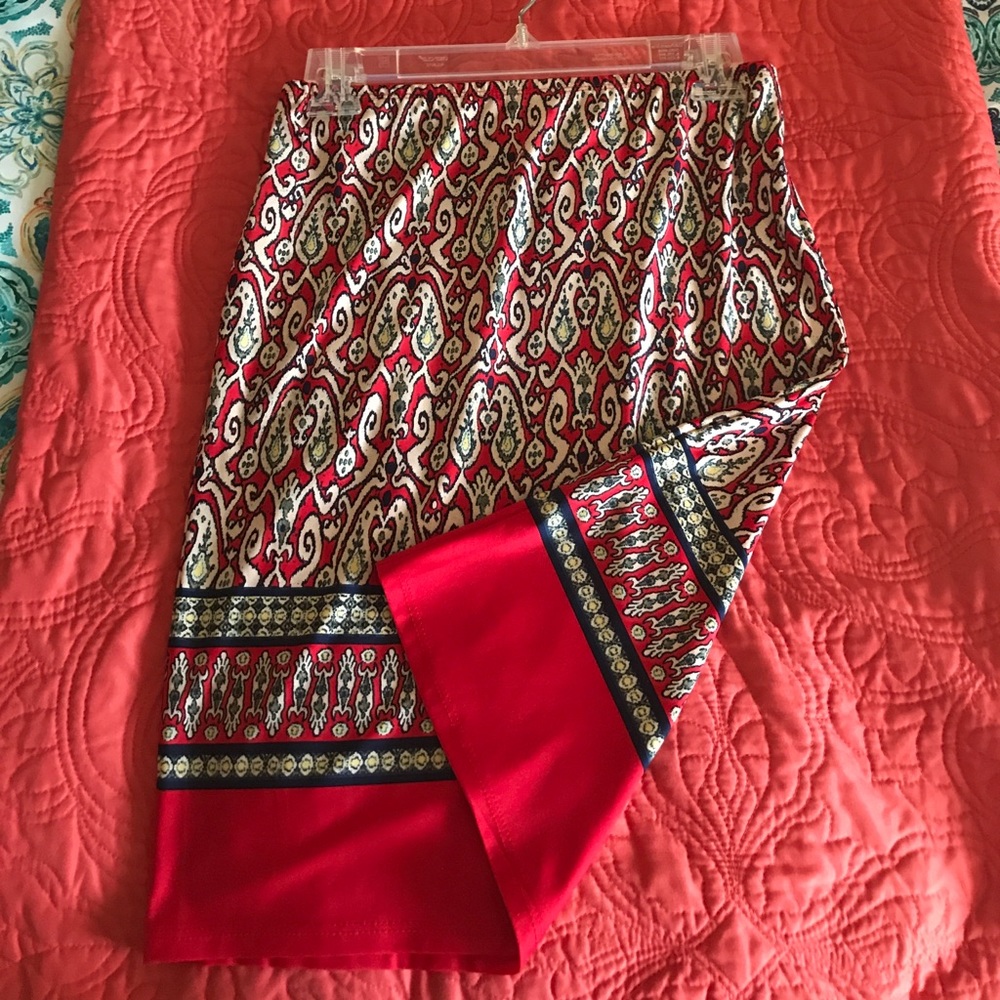 Patterned summer skirt