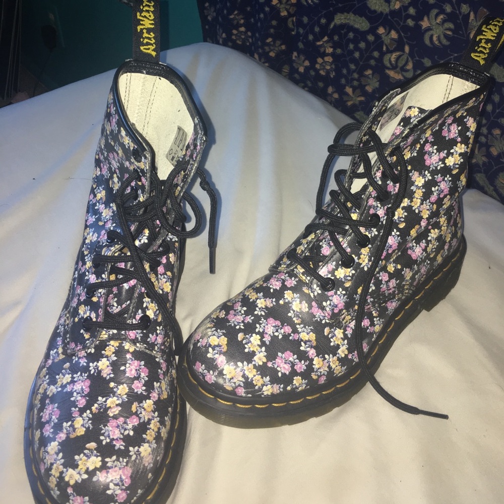 Floral doc martins