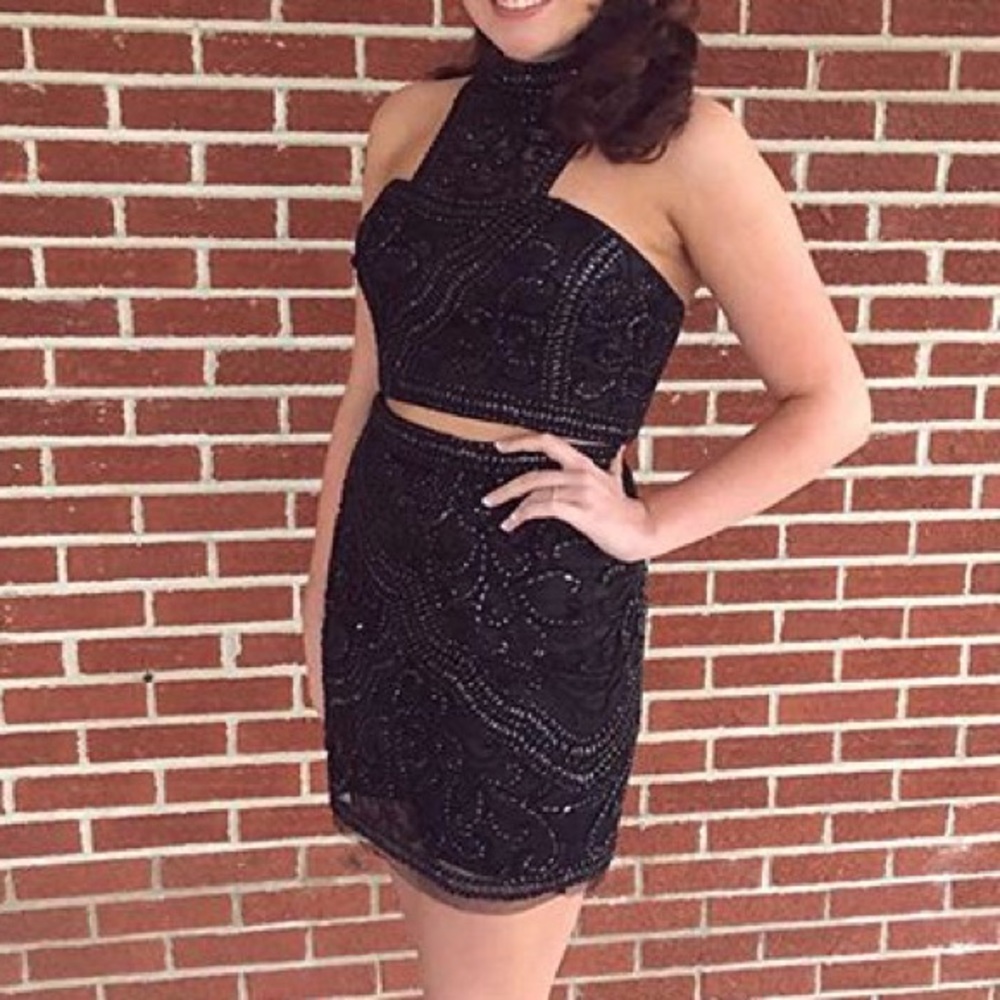 Sherri Hill dress 👗