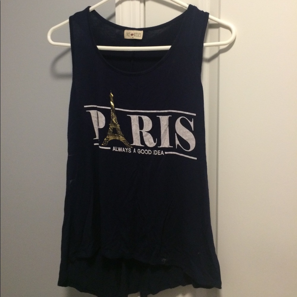 Graphic tank
