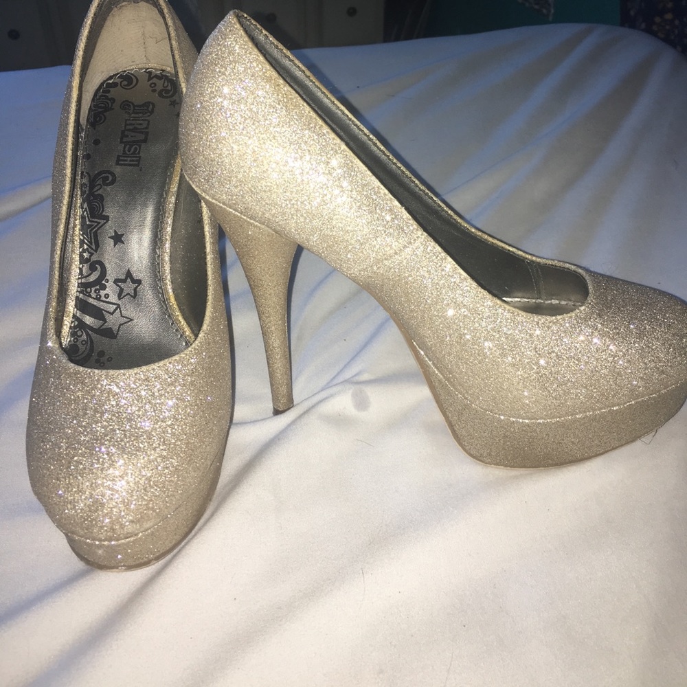 Sparkle gold heels