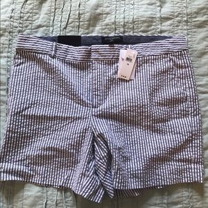 ✨NWT✨ Banana Republic Seersucker Shorts