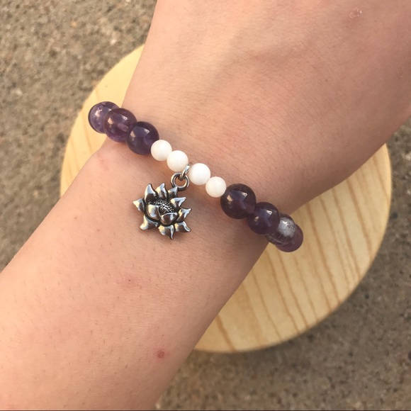 Handmade Amethyst Lotus Bracelet - Picture 2 of 2