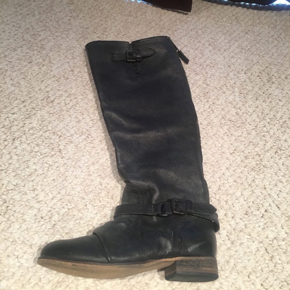 New Steve Madden tall riding boot in black