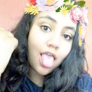 Meet your Posher, Nayeli