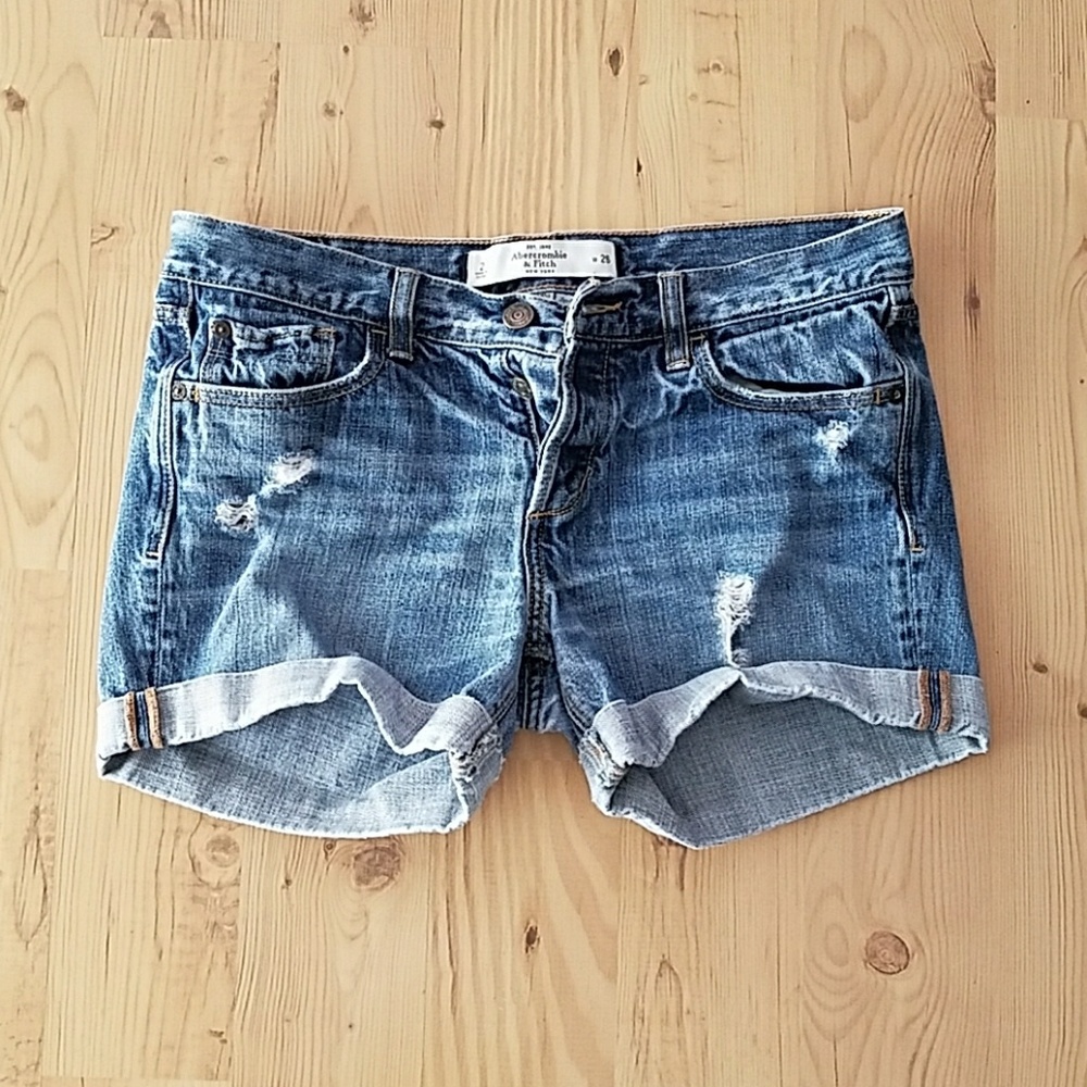 Abercrombie & Fitch denim short
