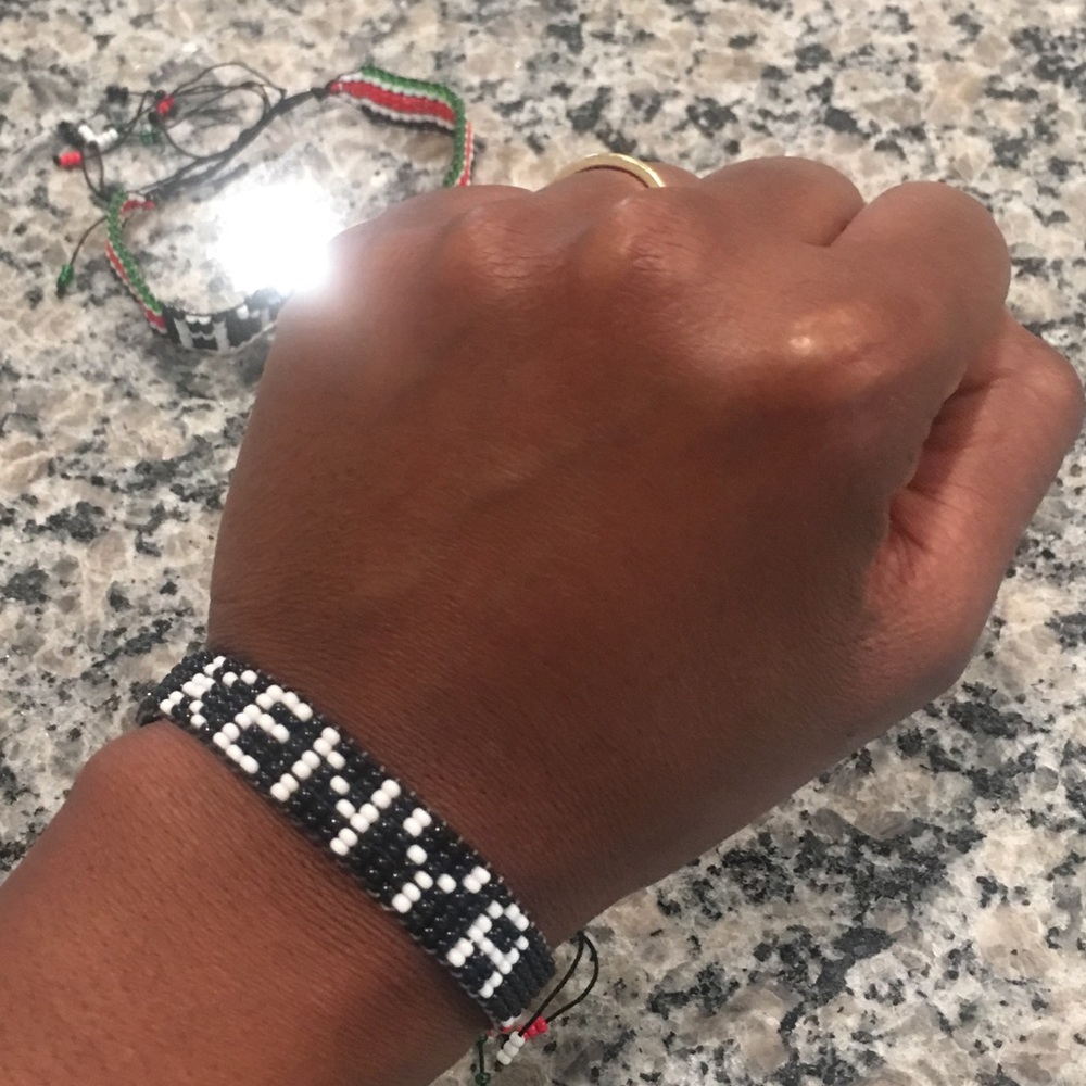 Kenyan beaded bracelet
