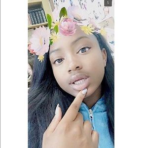 Meet your Posher, Teriana