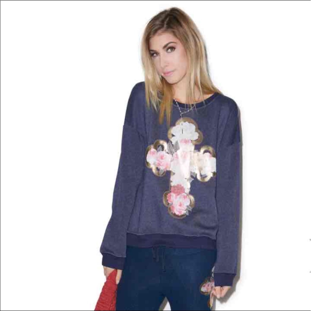 New Celtic Rose Cross Pullover