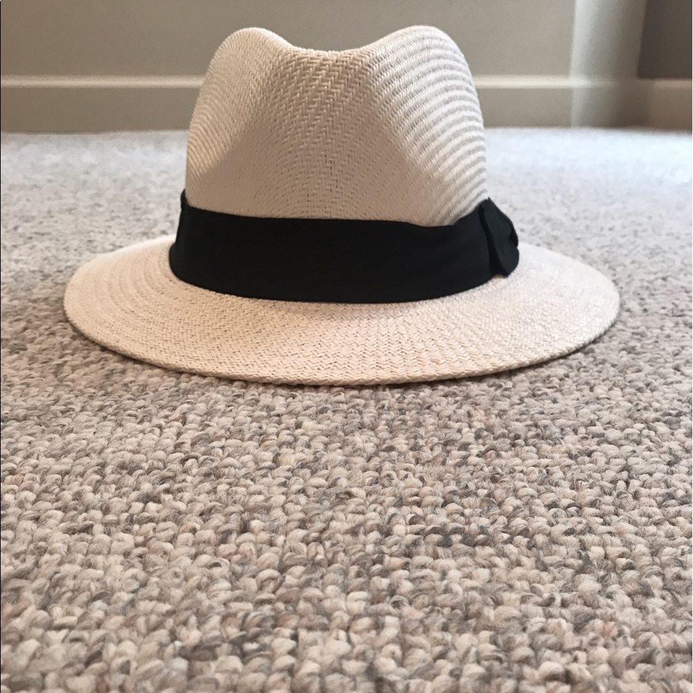 White Straw Fedora