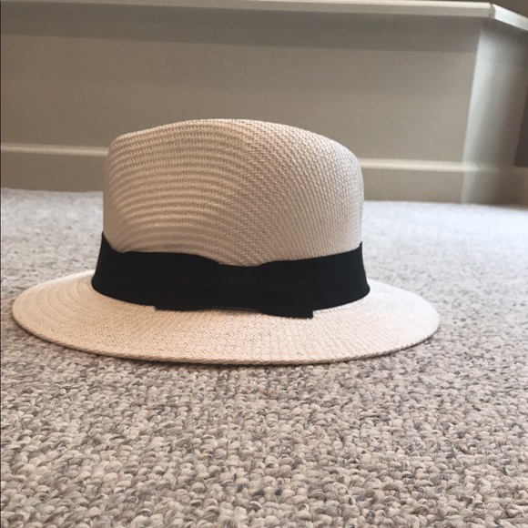 White Straw Fedora - Picture 2 of 2