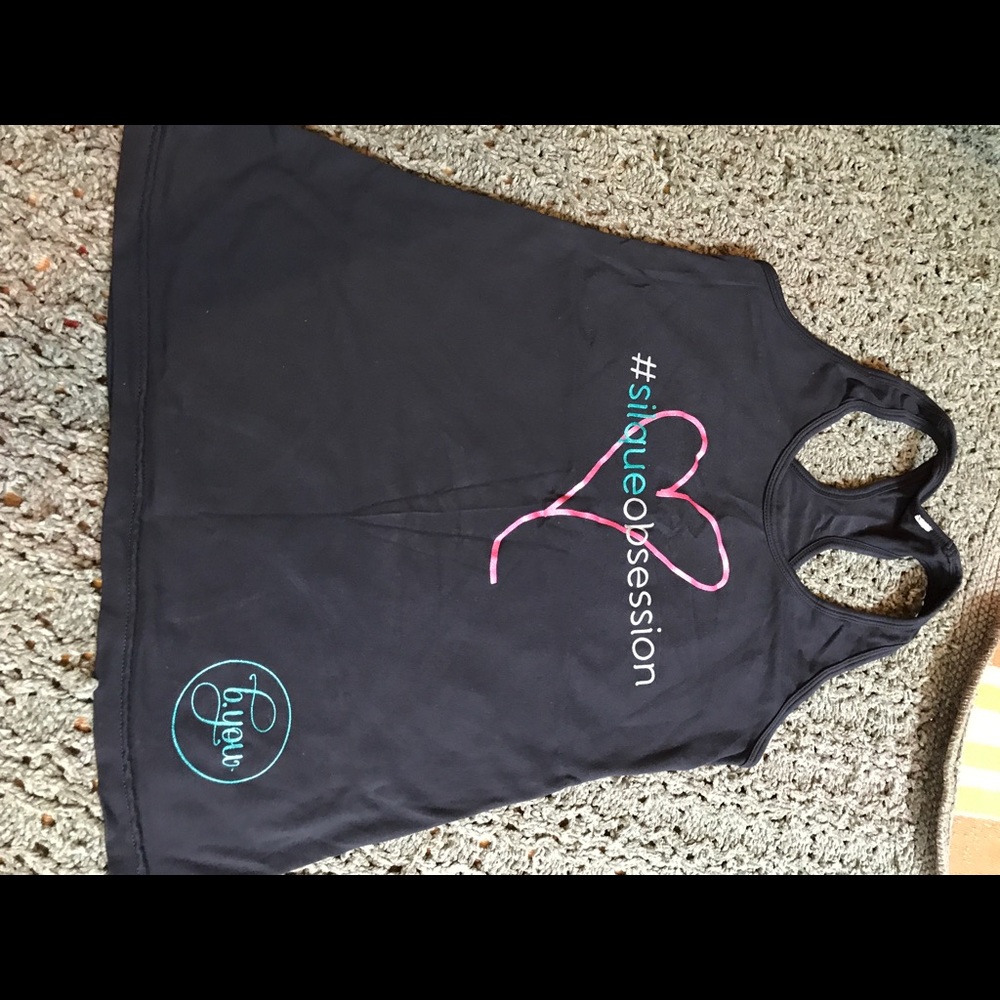 Karma tank "#silqueobsessed"