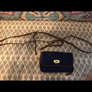 Vera Bradley wristlet/crossbody