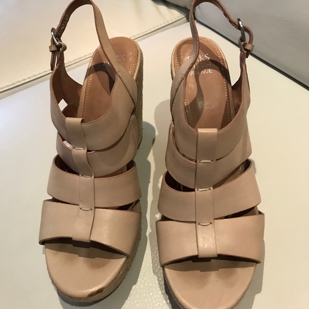 Saks Fifth Avenue Tan Wedge Sandals size 10