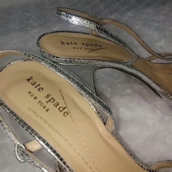 Kate Spade Authentic Silver Snake Kitten Heels 9 - Picture 6 of 7