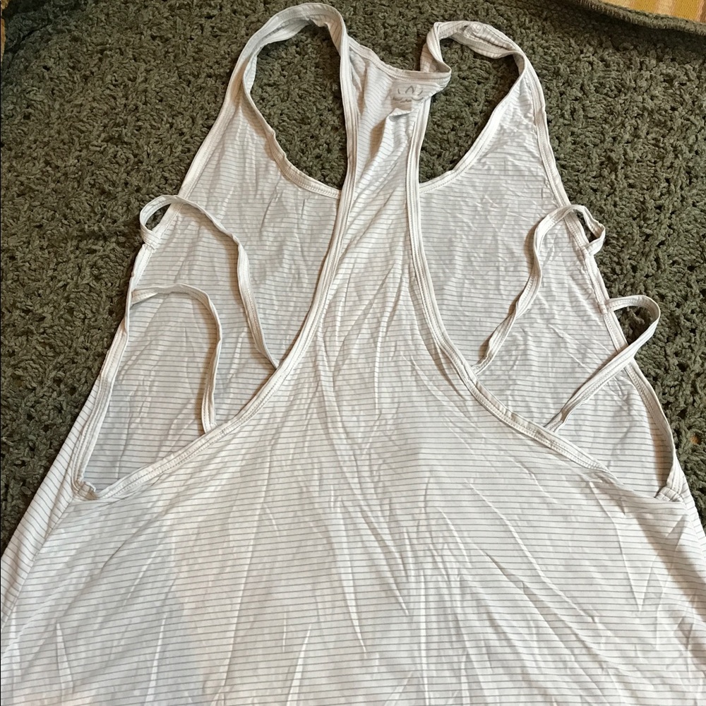 White/grey striped cut out tank.