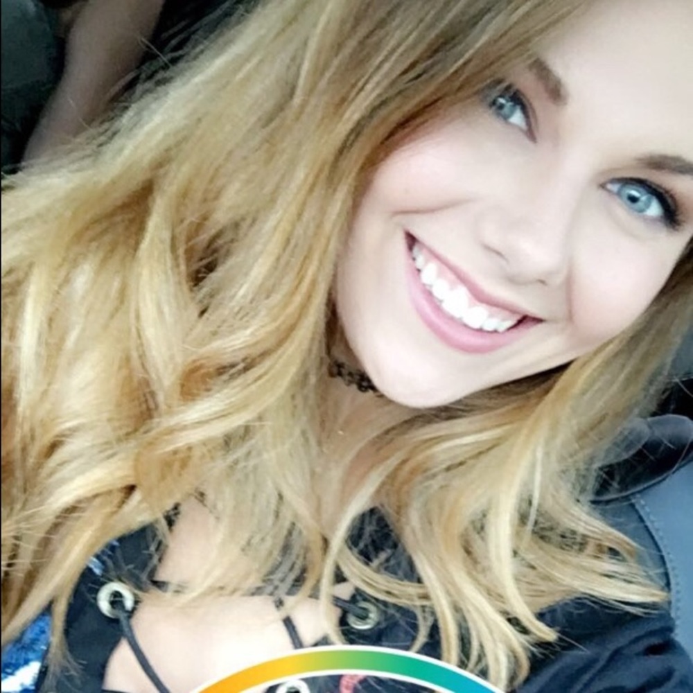 Meet your Posher, Shelby