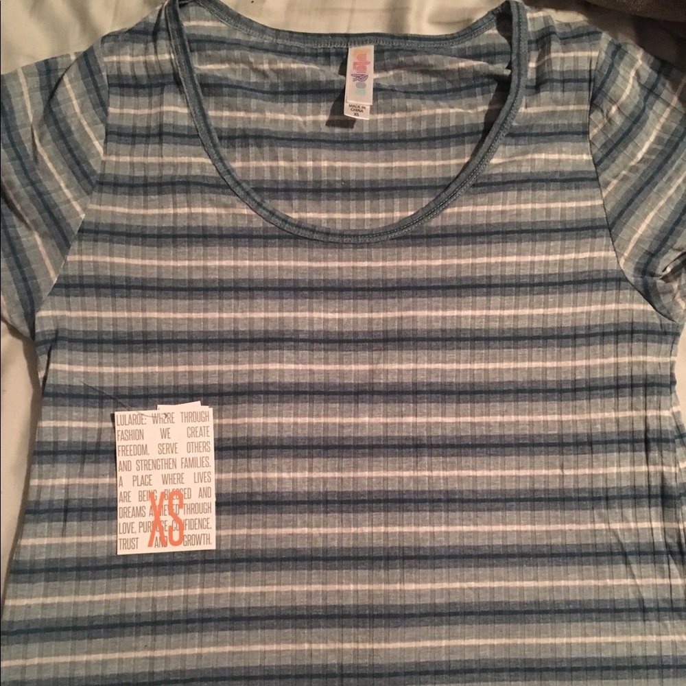 Brand new LuLaRoe Classic T XSmall