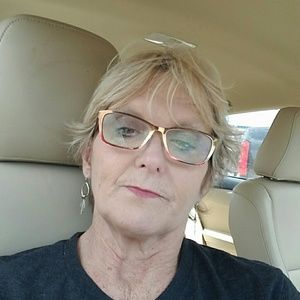 Meet your Posher, Cindy