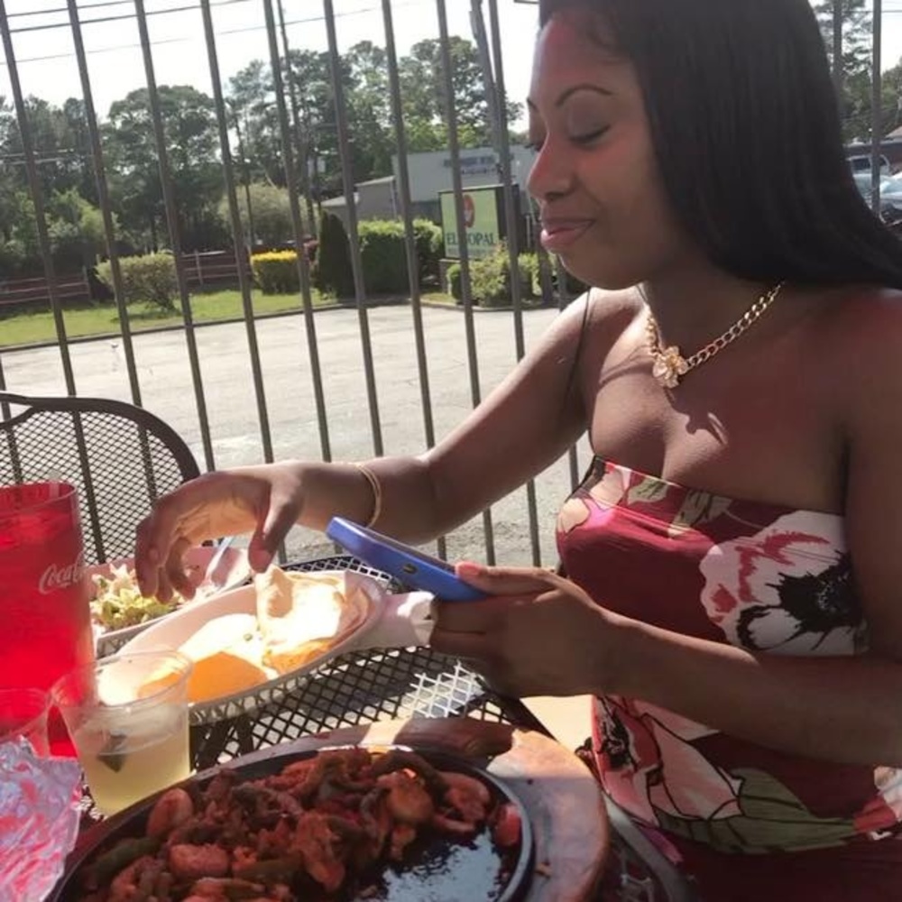 Meet your Posher, Griselda ryliee