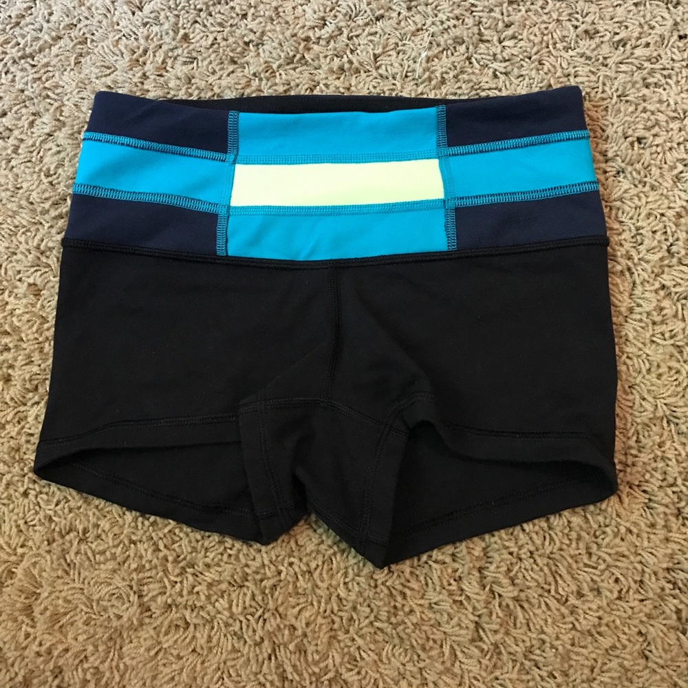 Lululemon boogie shorts. Size 2